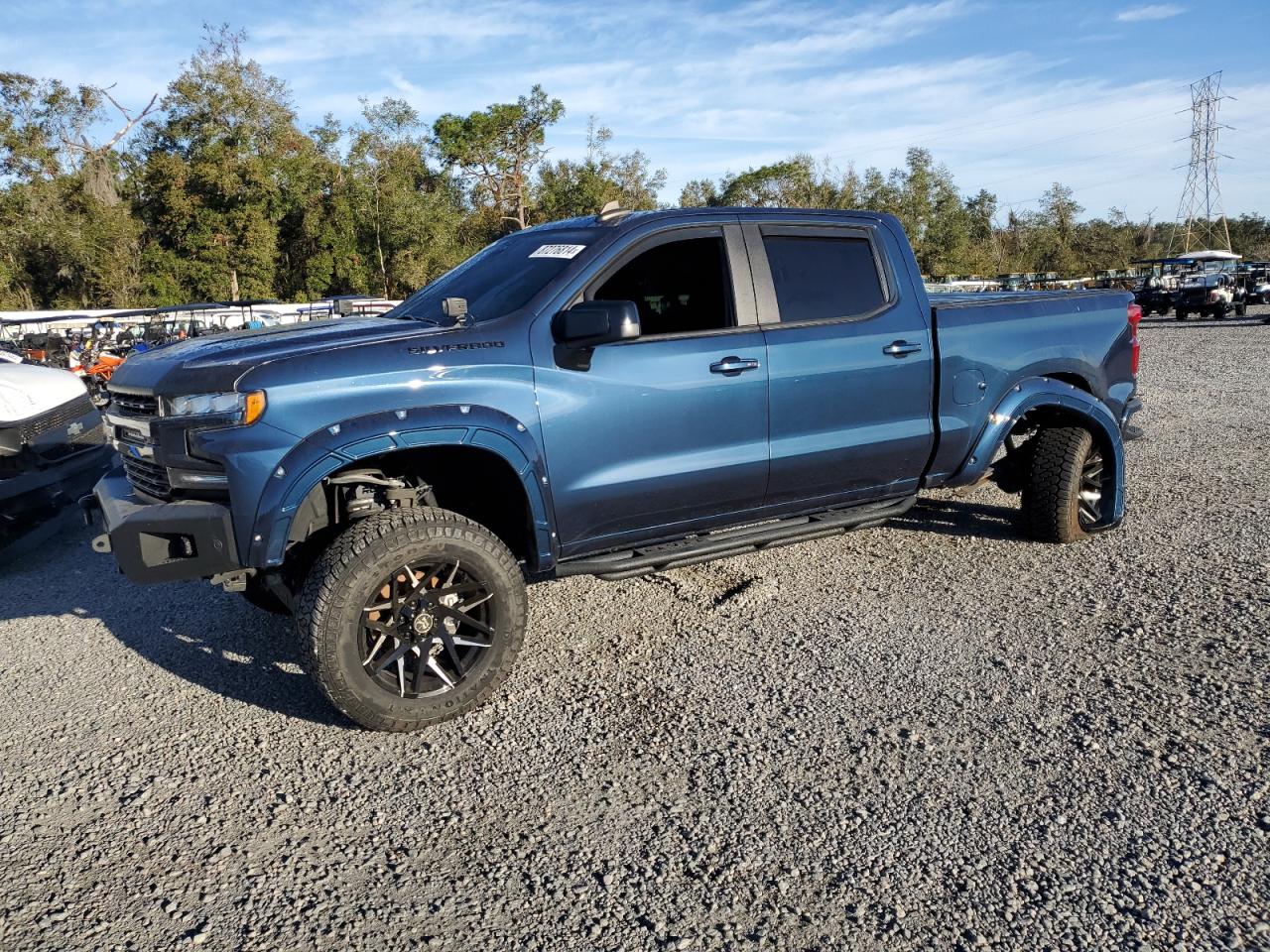 CHEVROLET SILVERADO 2021
