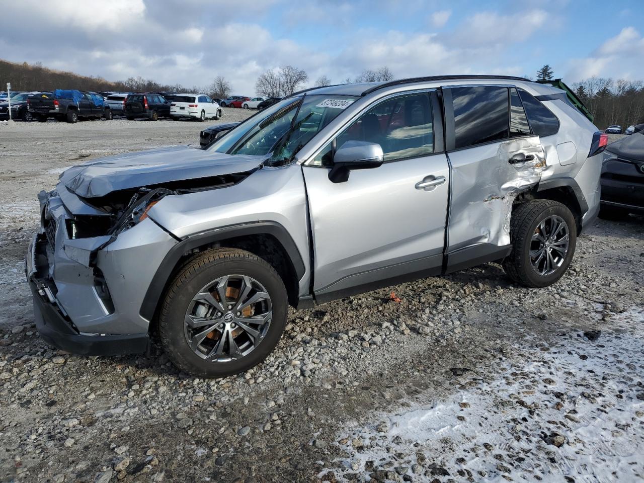 TOYOTA RAV4 XLE P 2023