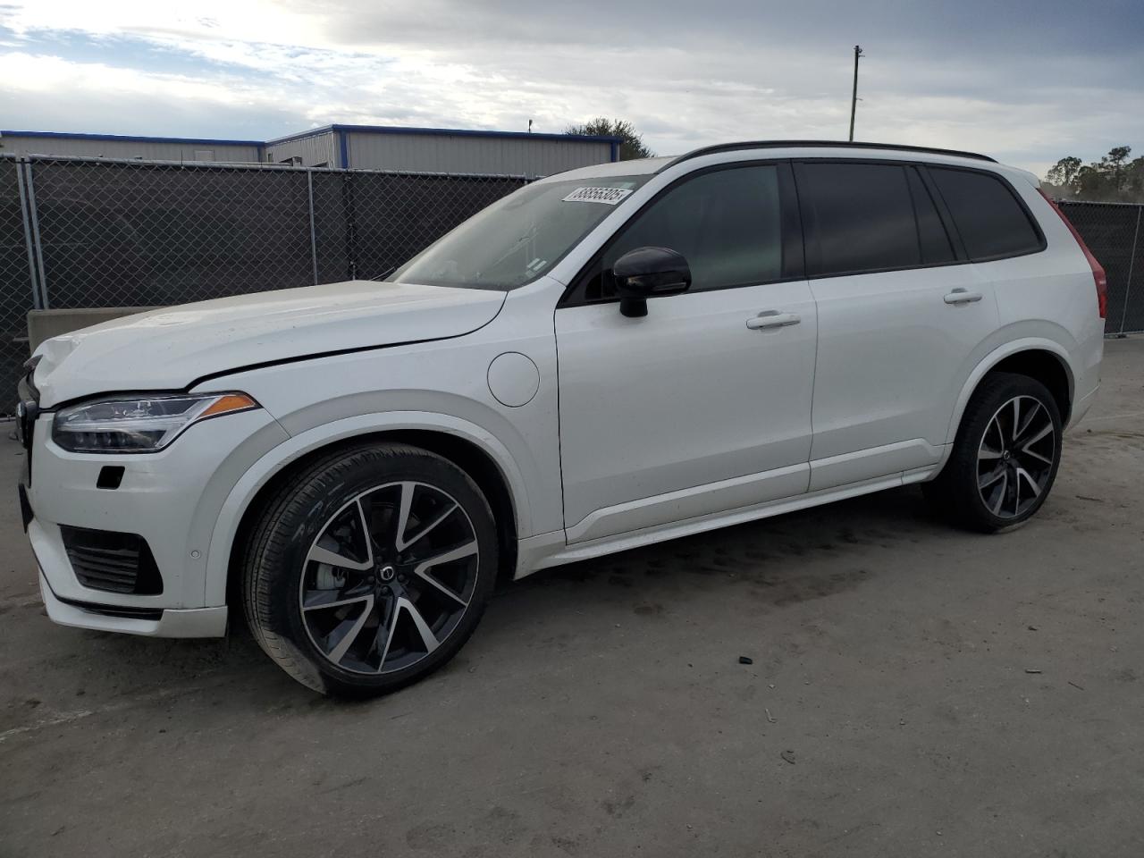 VOLVO XC90 PLUS 2023