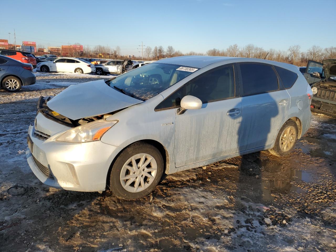 TOYOTA PRIUS V 2012