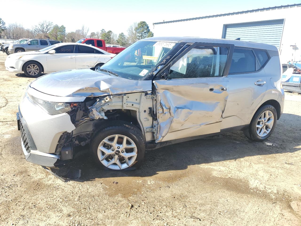 KIA SOUL LX 2023