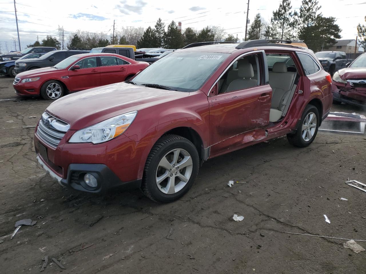 SUBARU OUTBACK 2. 2014