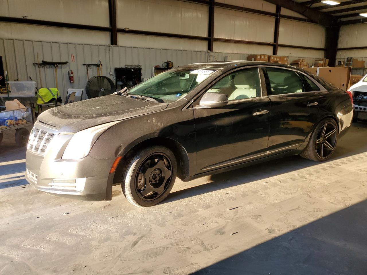 CADILLAC XTS LUXURY 2013