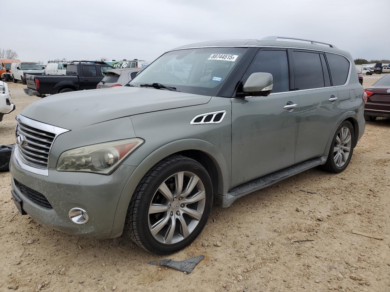 INFINITI QX56 2011