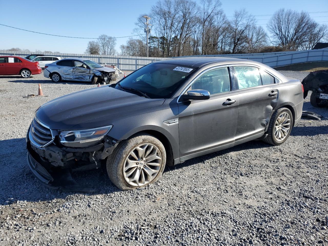 FORD TAURUS LIM 2015