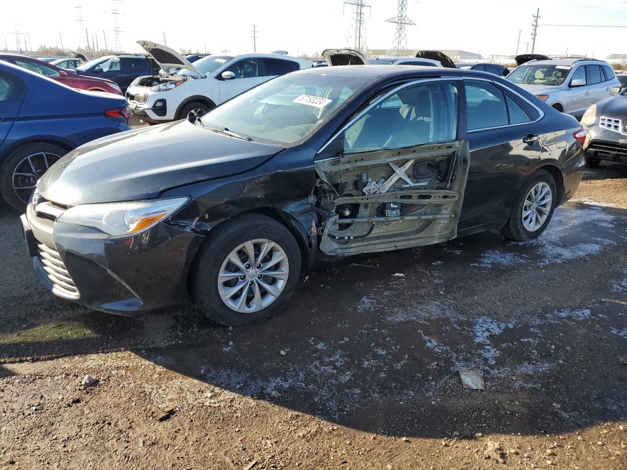 TOYOTA CAMRY LE 2015