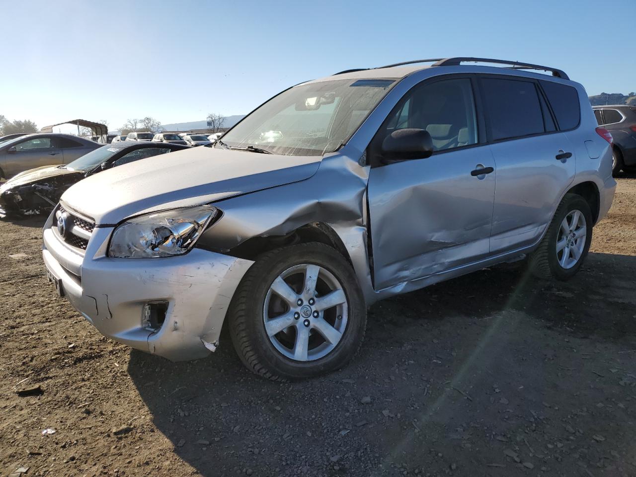 TOYOTA RAV4 2011