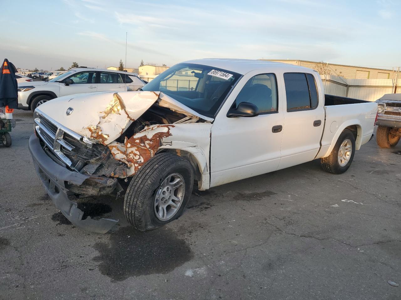 DODGE DAKOTA QUA 2004