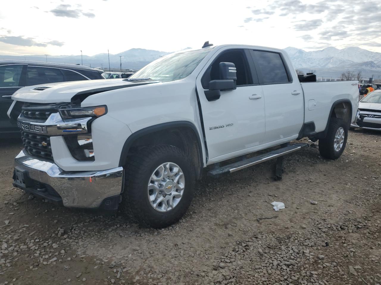 CHEVROLET SILVERADO 2022