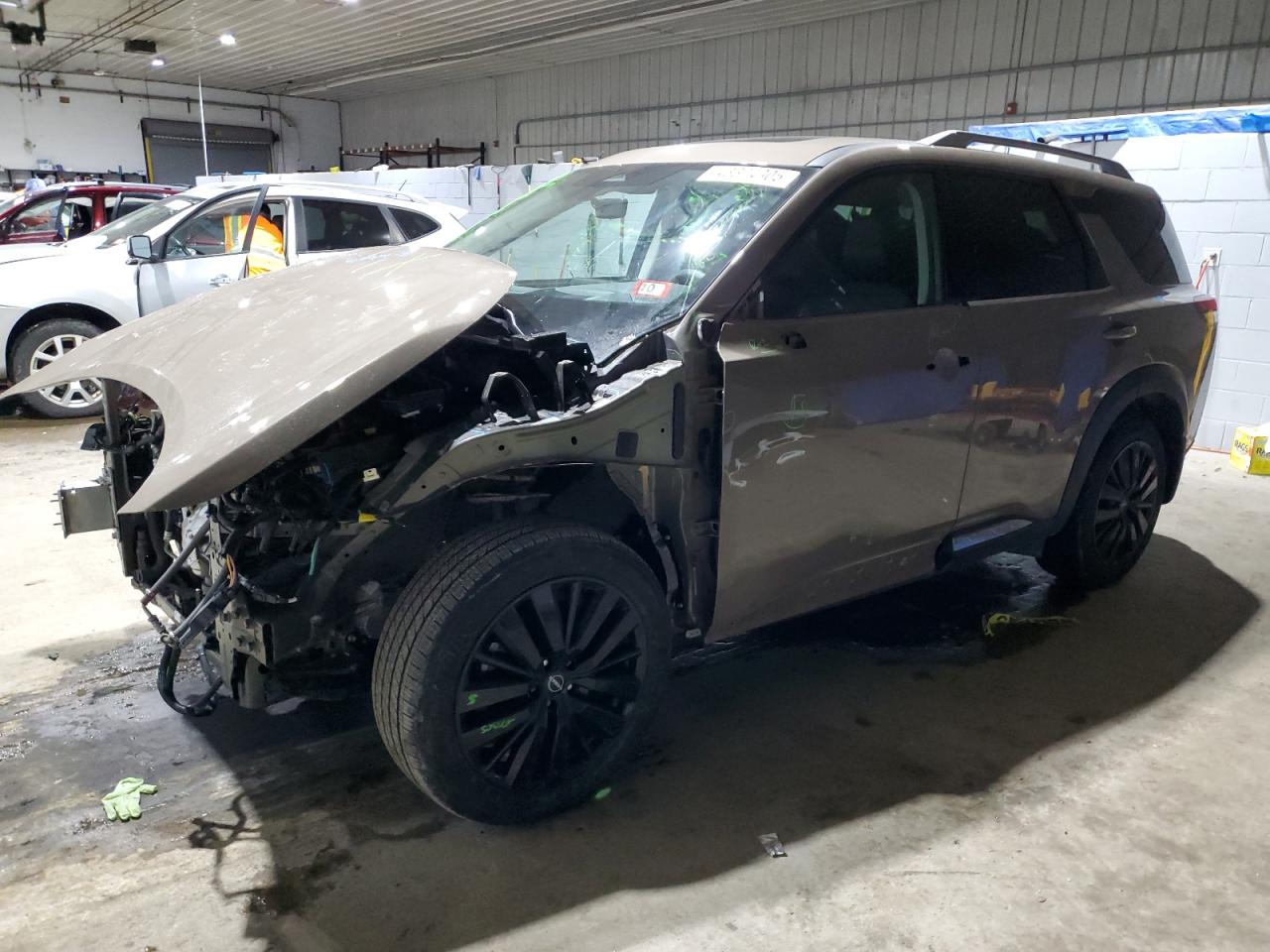 NISSAN PATHFINDER 2024