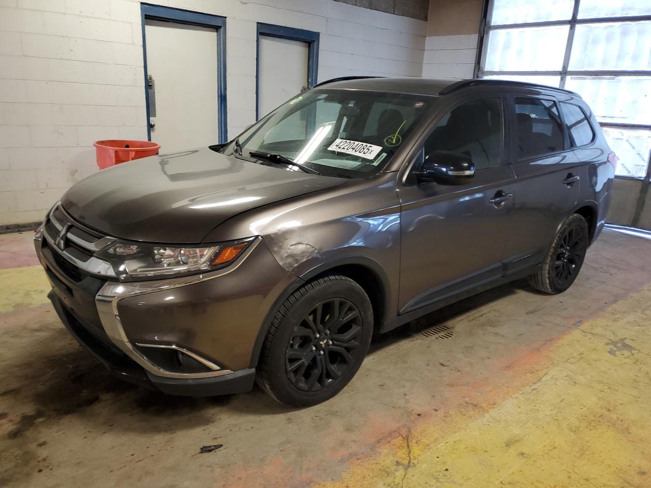 MITSUBISHI OUTLANDER 2018