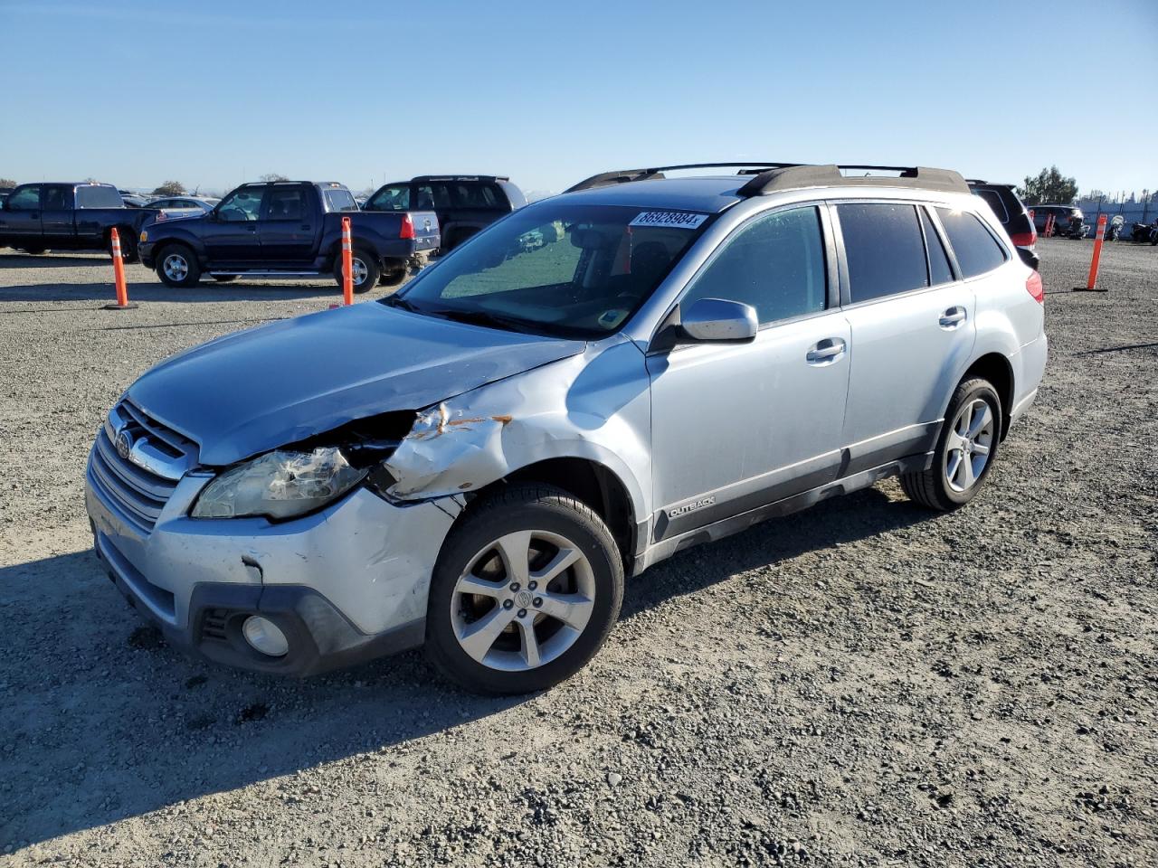 SUBARU OUTBACK 2. 2014