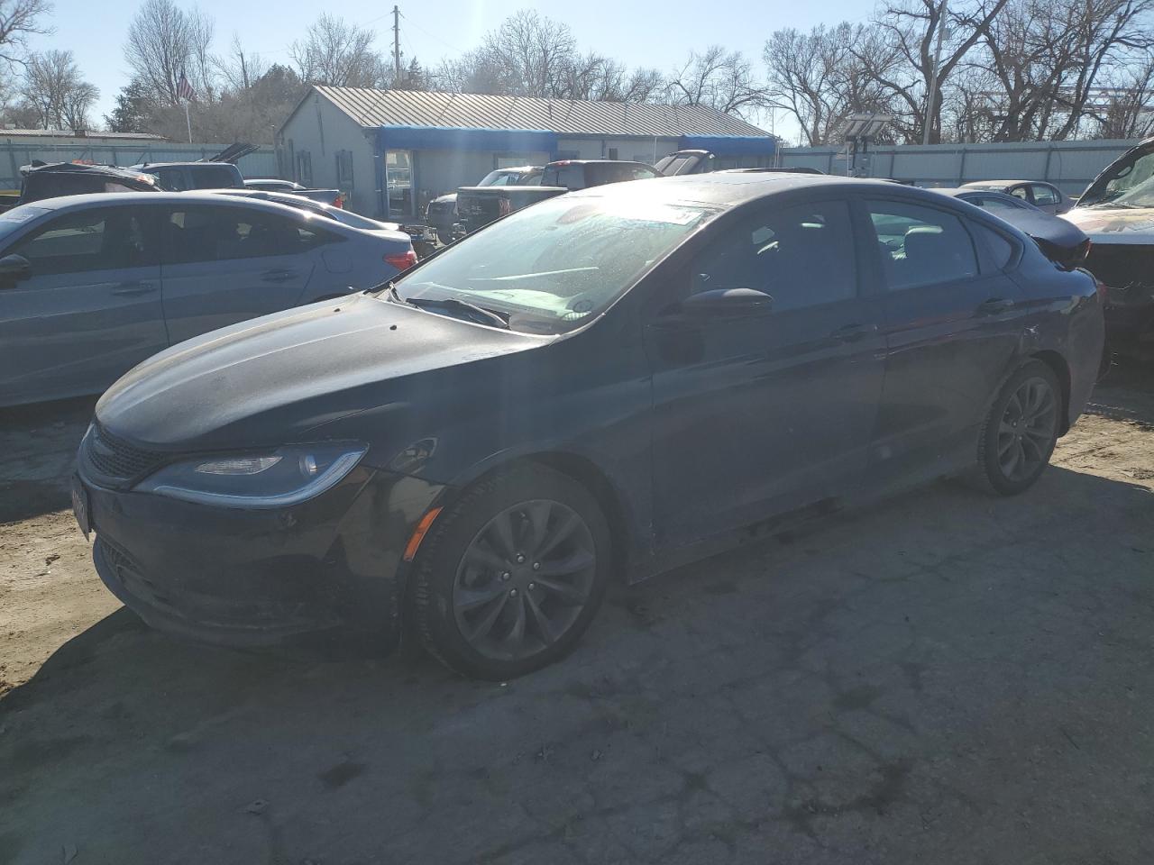 CHRYSLER 200 2015