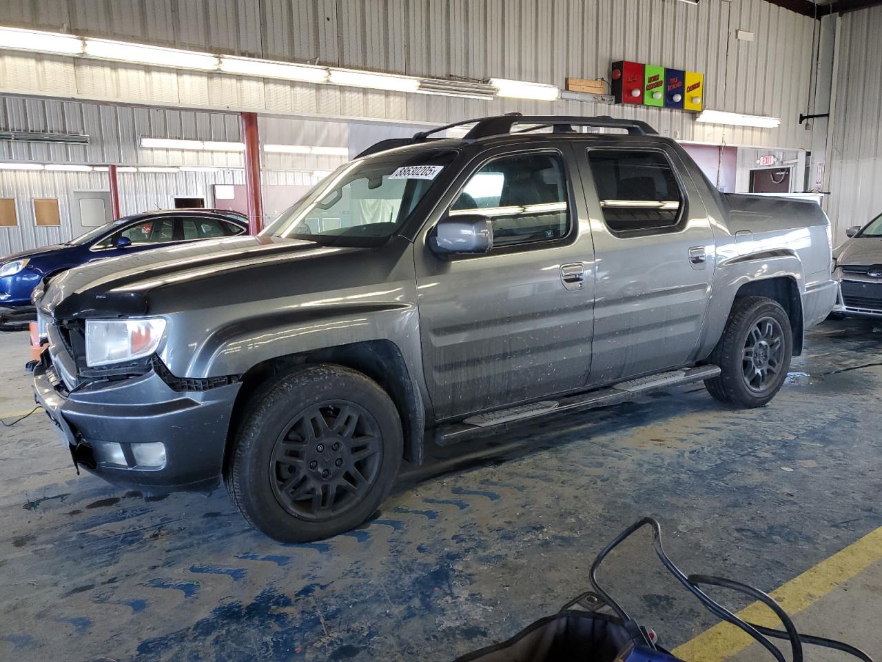 HONDA RIDGELINE 2010