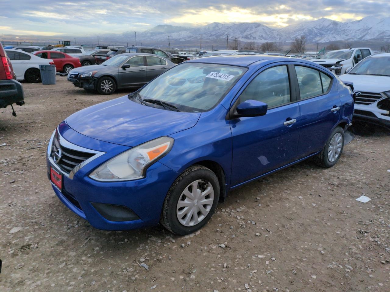 NISSAN VERSA 2015