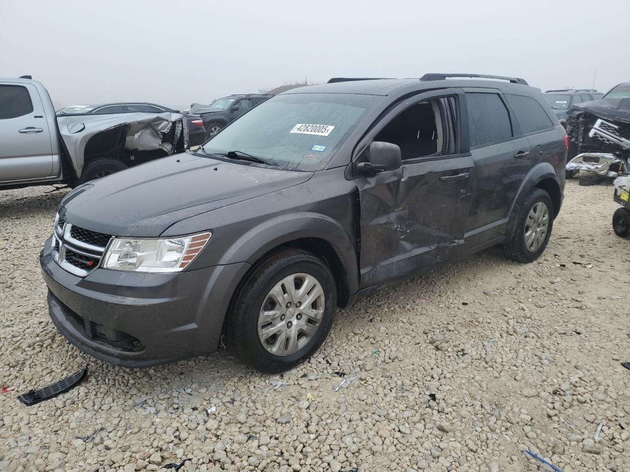 DODGE JOURNEY SE 2017