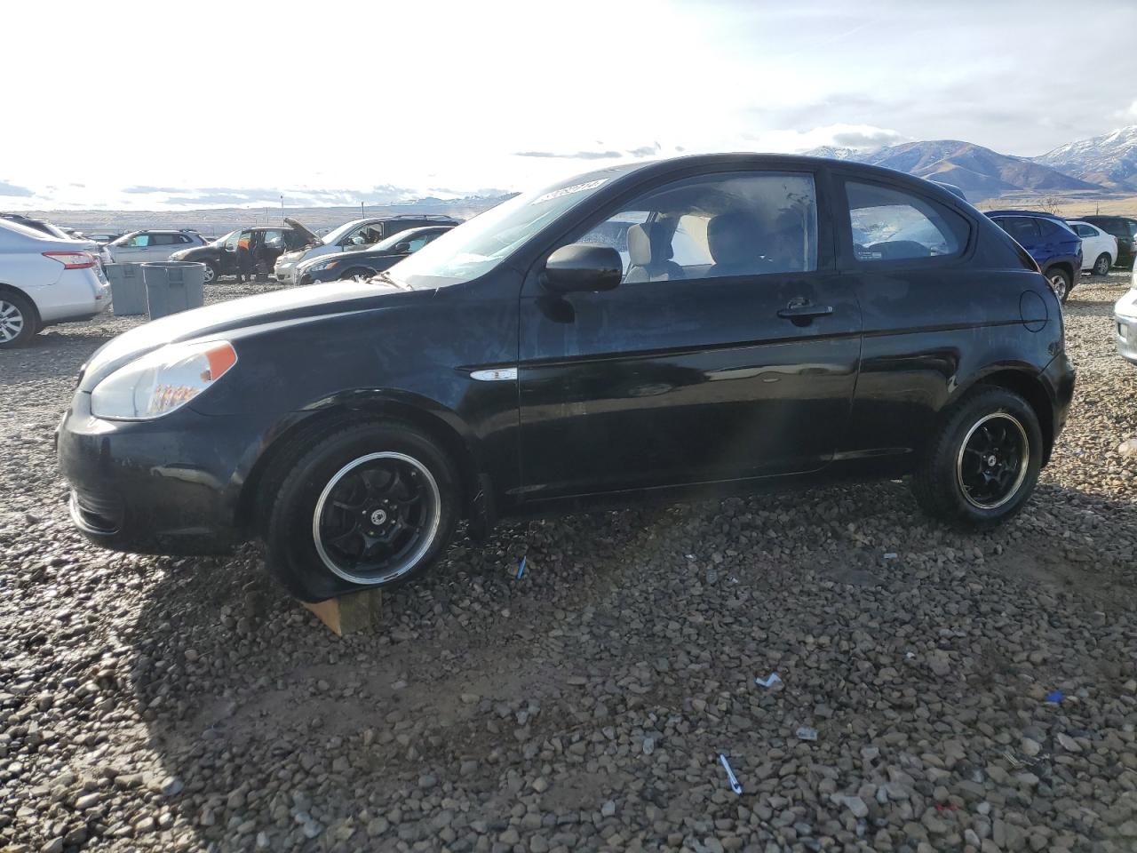 HYUNDAI ACCENT GL 2011