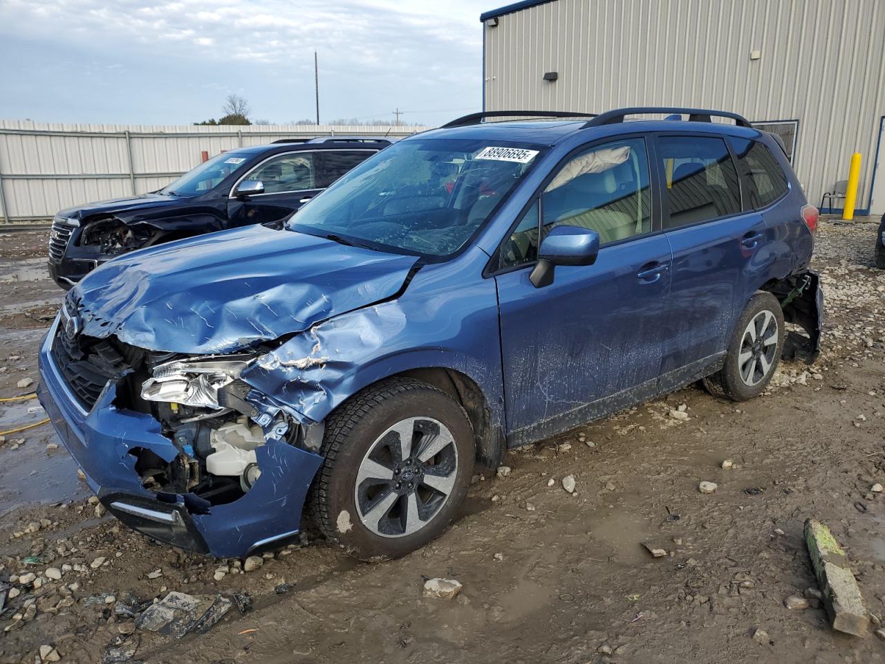SUBARU FORESTER 2 2018