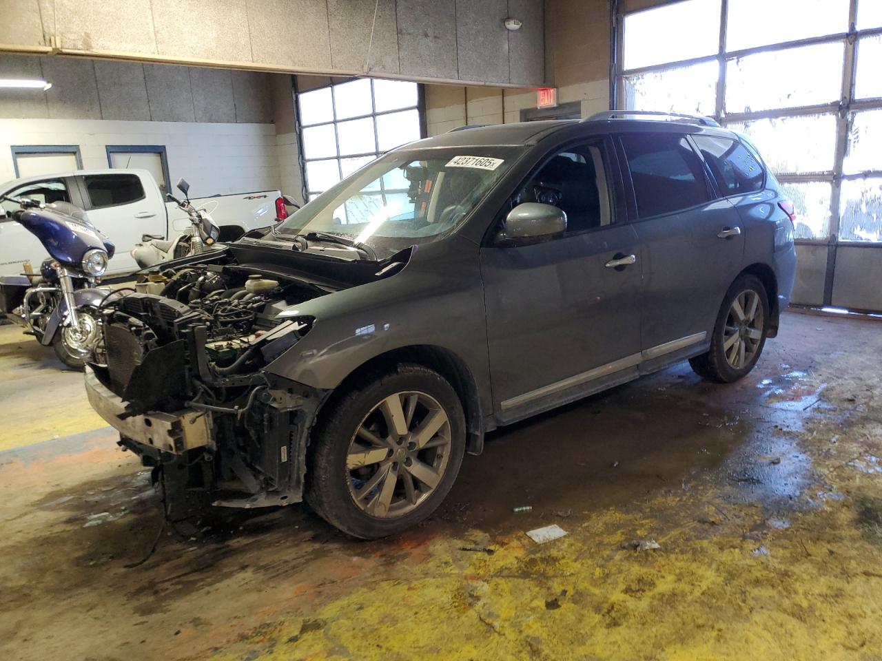NISSAN PATHFINDER 2016