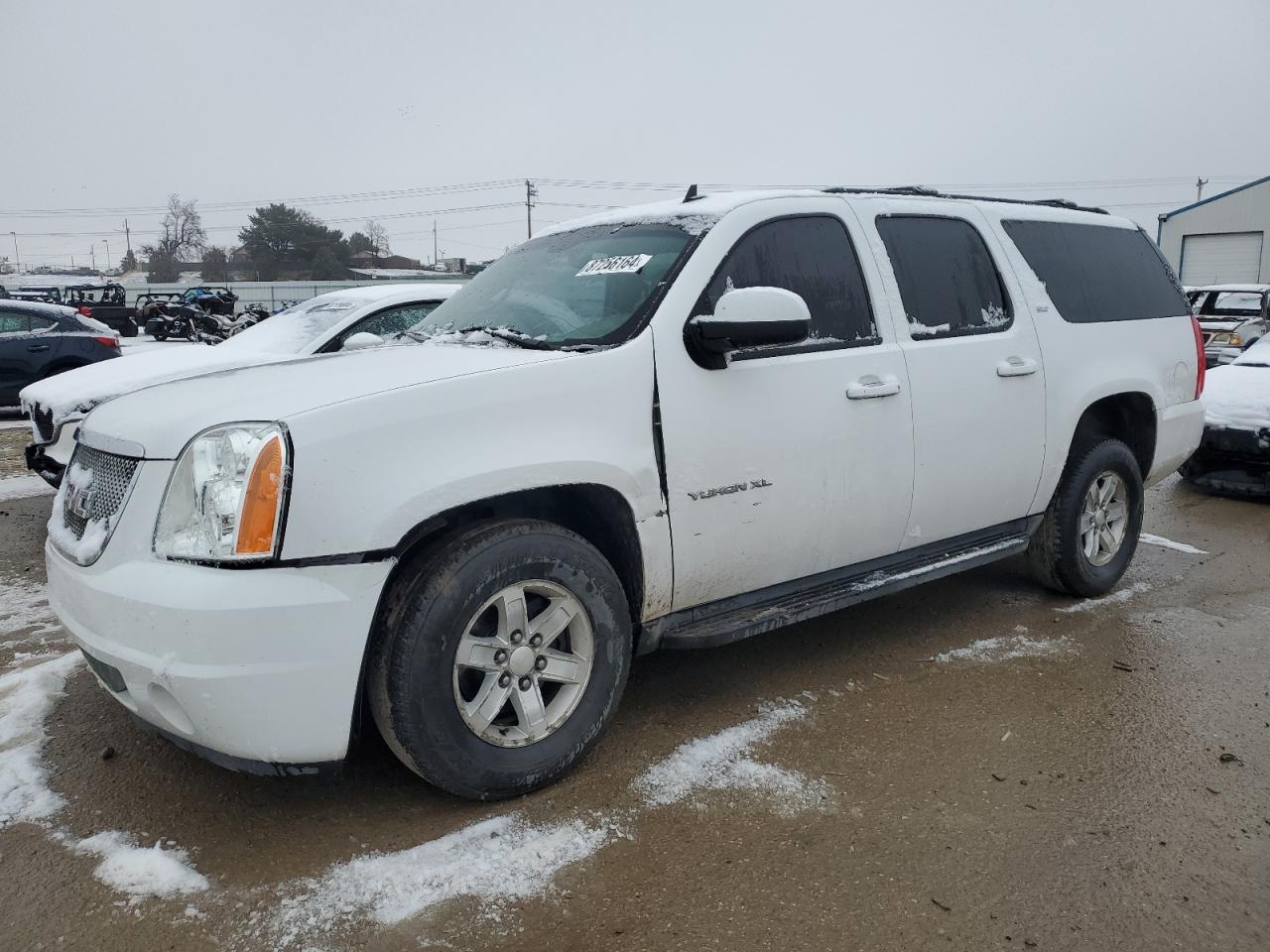 GMC YUKON XL K1500 SLT 2011