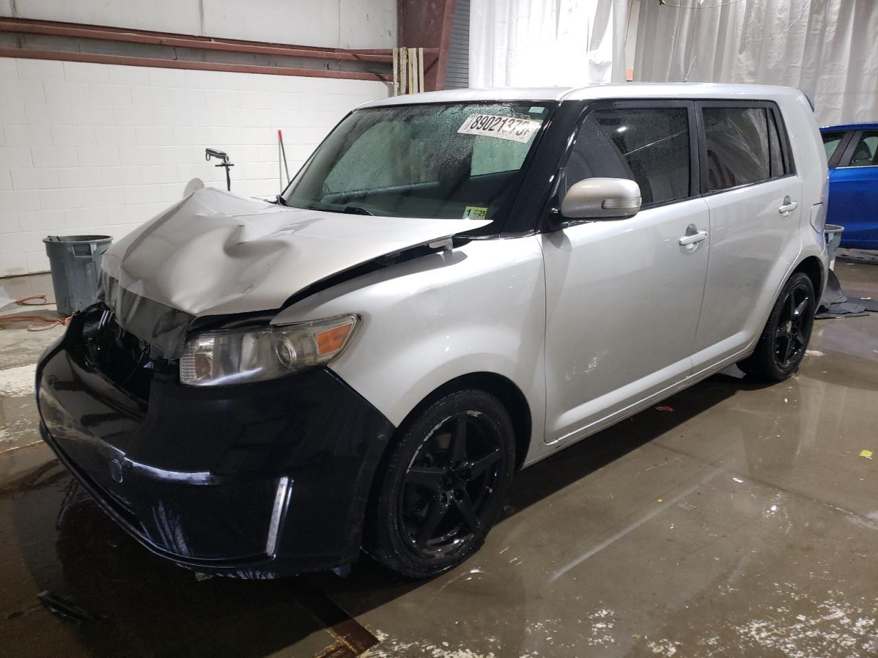 TOYOTA SCION XB 2009