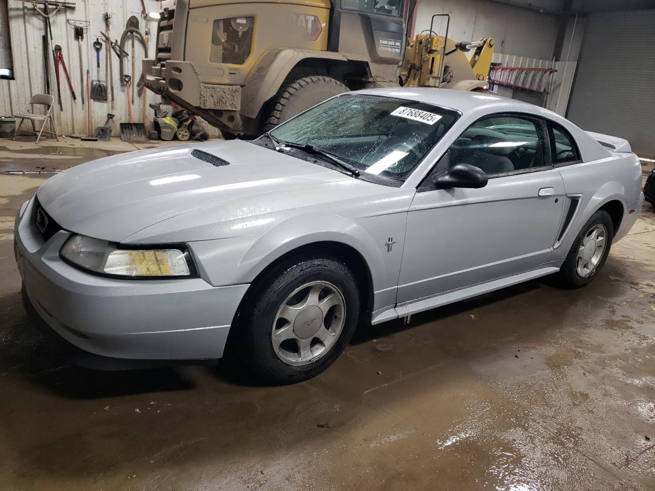 FORD MUSTANG 2000