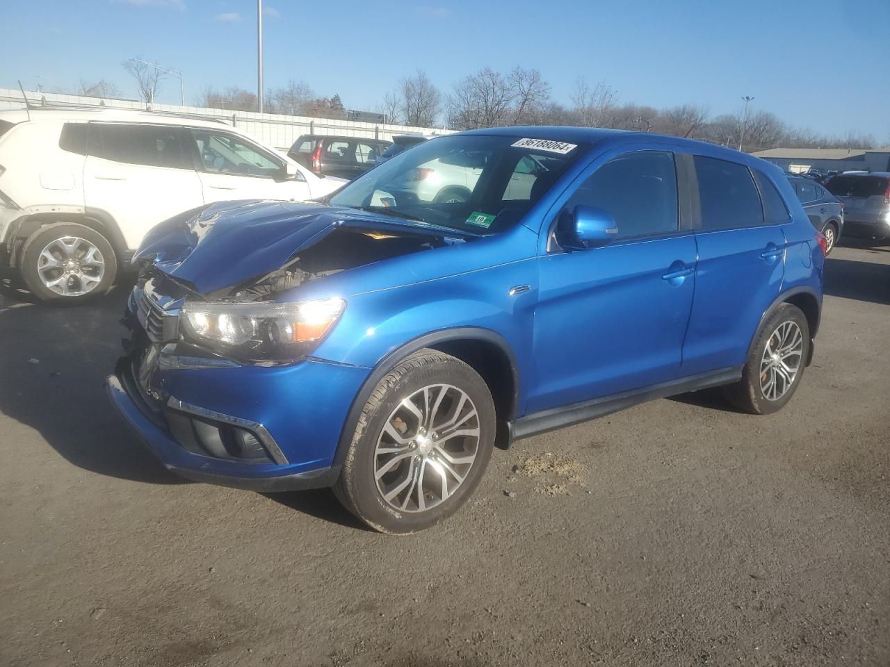 MITSUBISHI OUTLANDER 2016