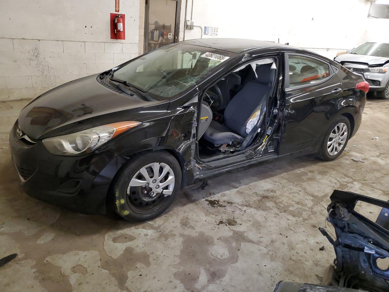 HYUNDAI ELANTRA GL 2011