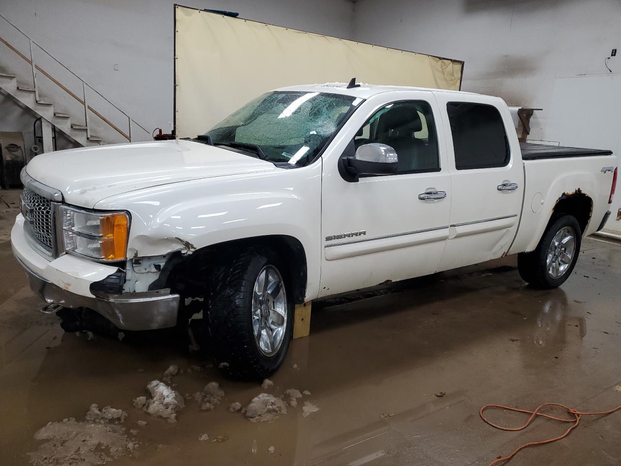 GMC SIERRA K15 2012