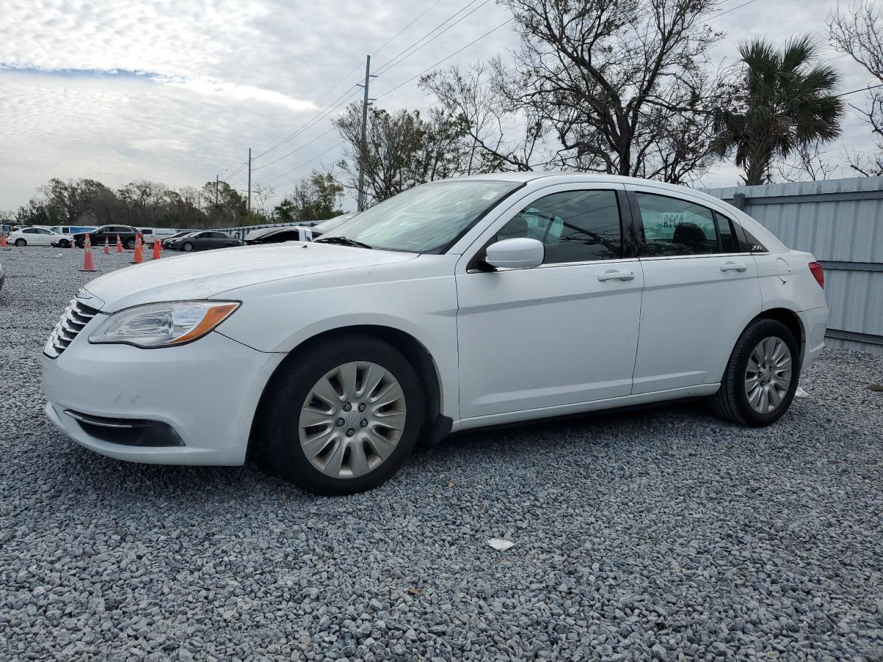 CHRYSLER 200 LX 2012