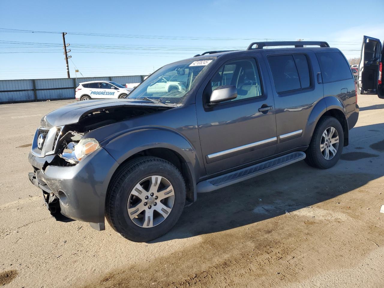 NISSAN PATHFINDER 2011