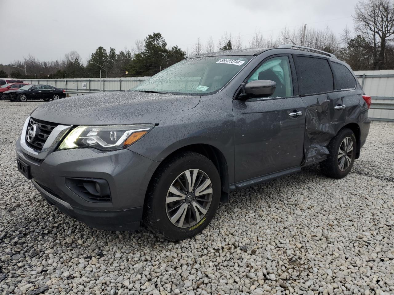 NISSAN PATHFINDER 2017