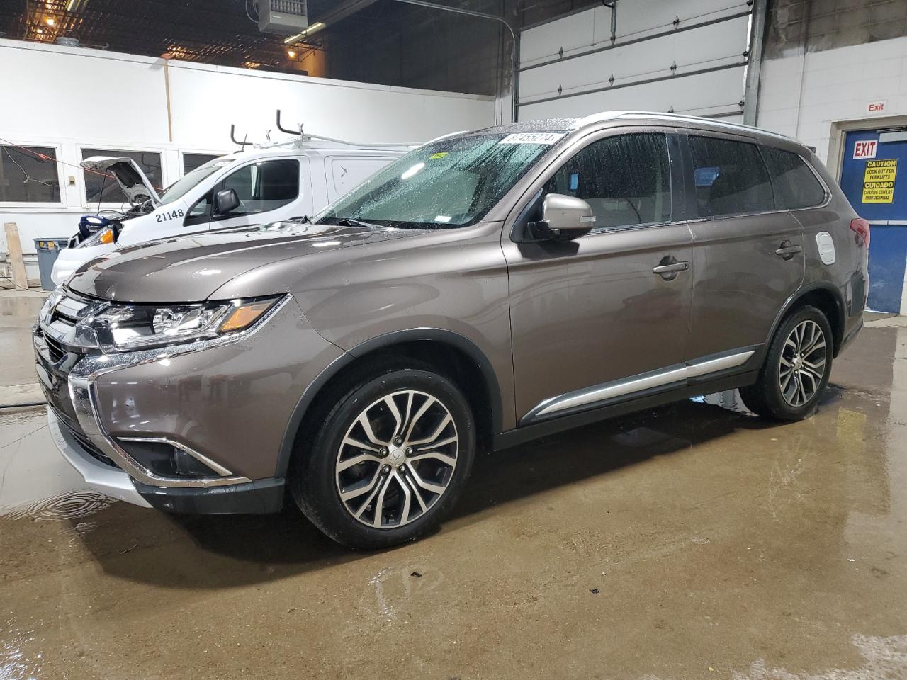 MITSUBISHI OUTLANDER 2018
