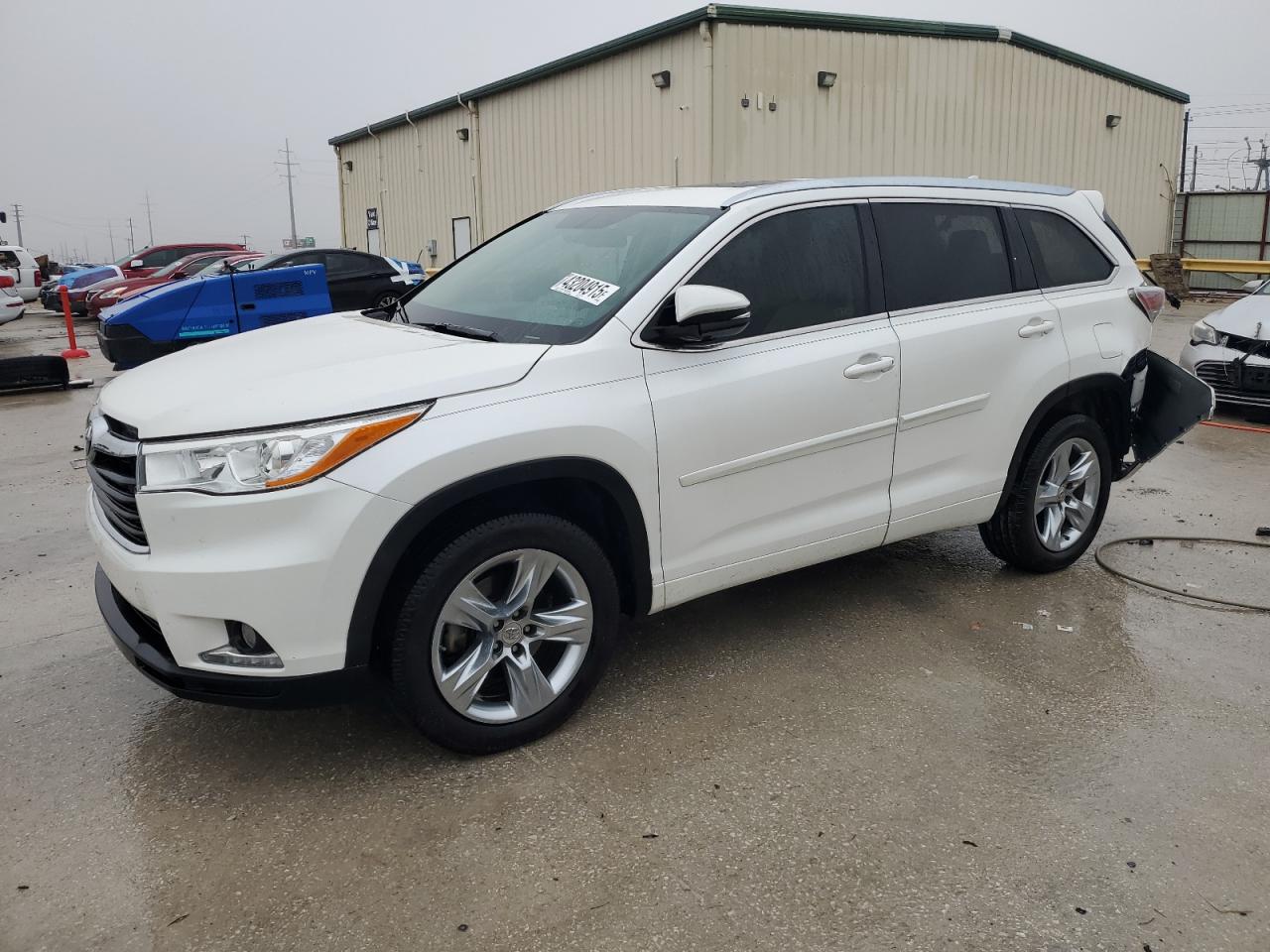 TOYOTA HIGHLANDER 2015