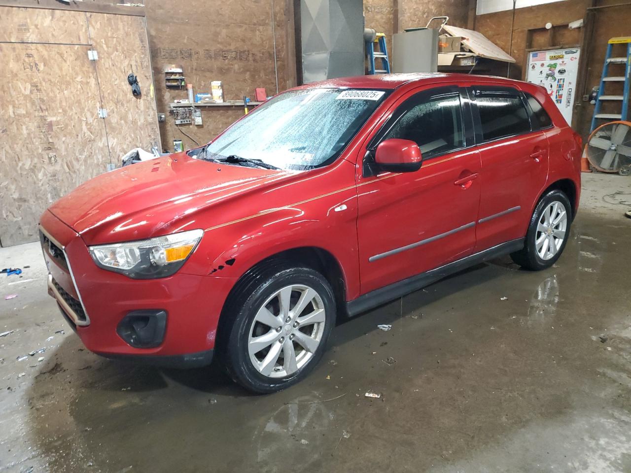 MITSUBISHI OUTLANDER 2013