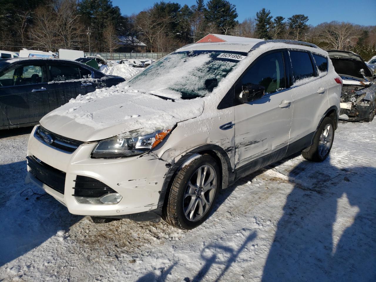 FORD ESCAPE TIT 2016