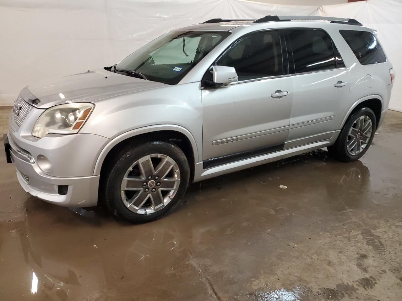 GMC ACADIA DEN 2012