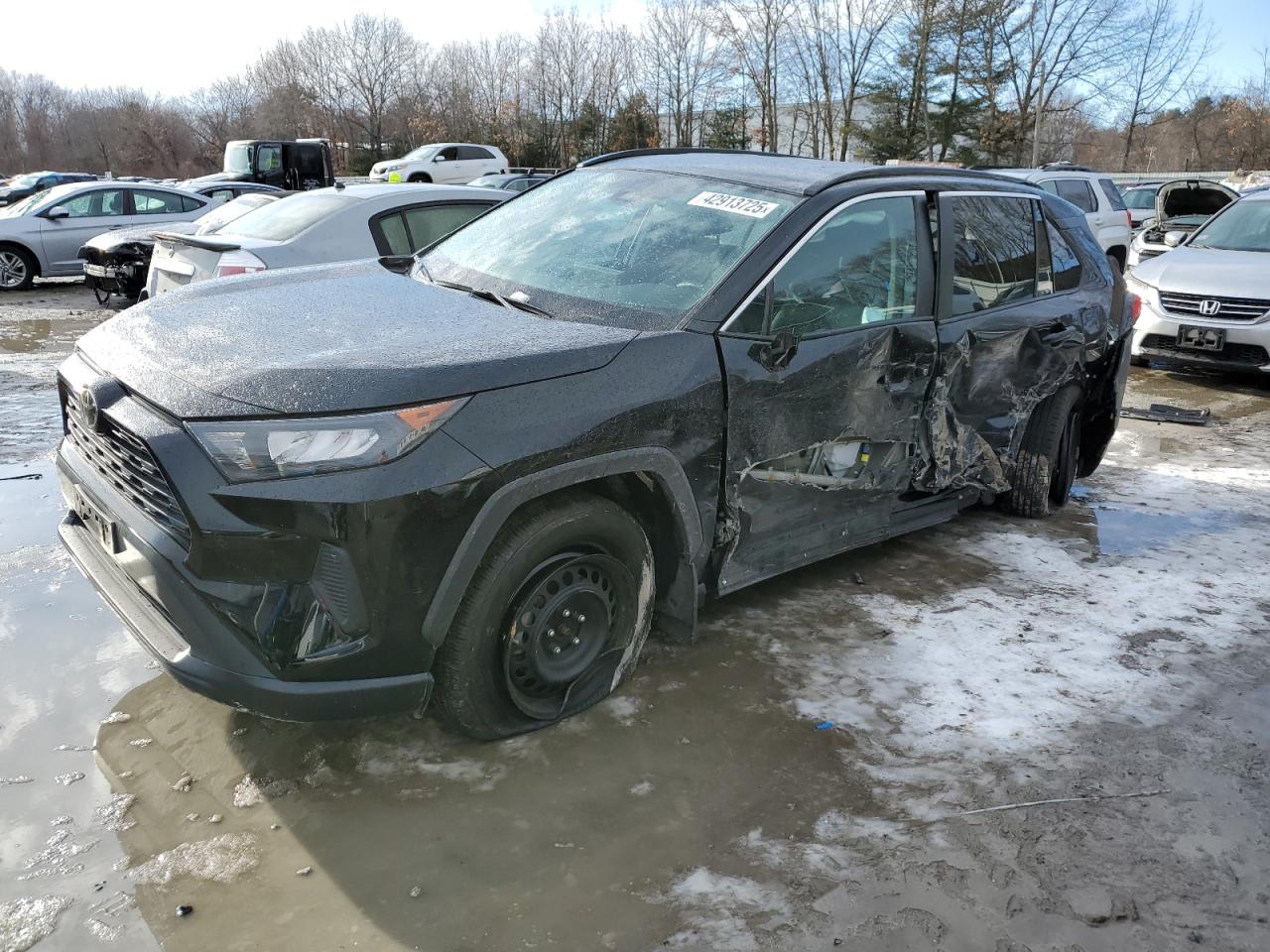 TOYOTA RAV4 LE 2021