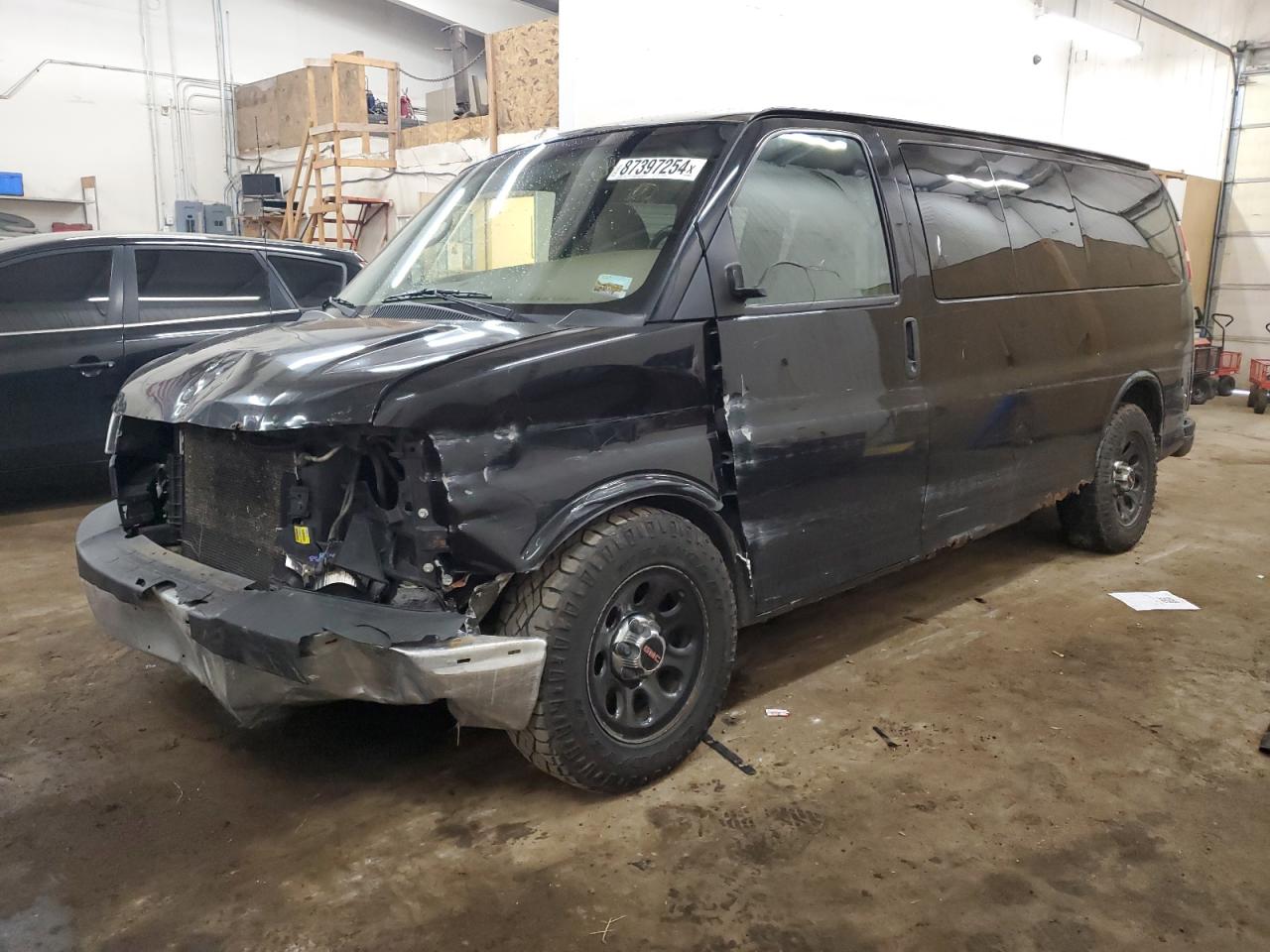 GMC SAVANA G15 2010