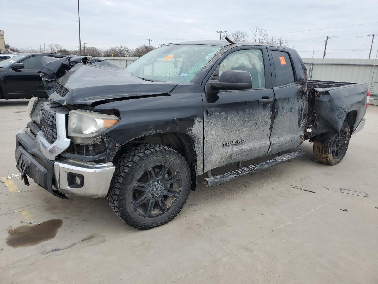 TOYOTA TUNDRA DOU 2018