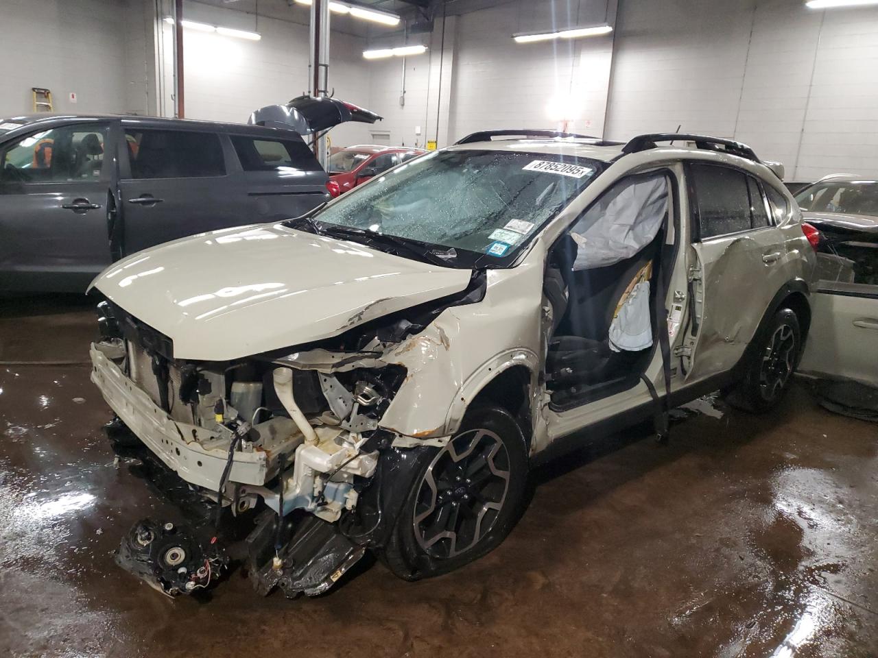SUBARU CROSSTREK 2016