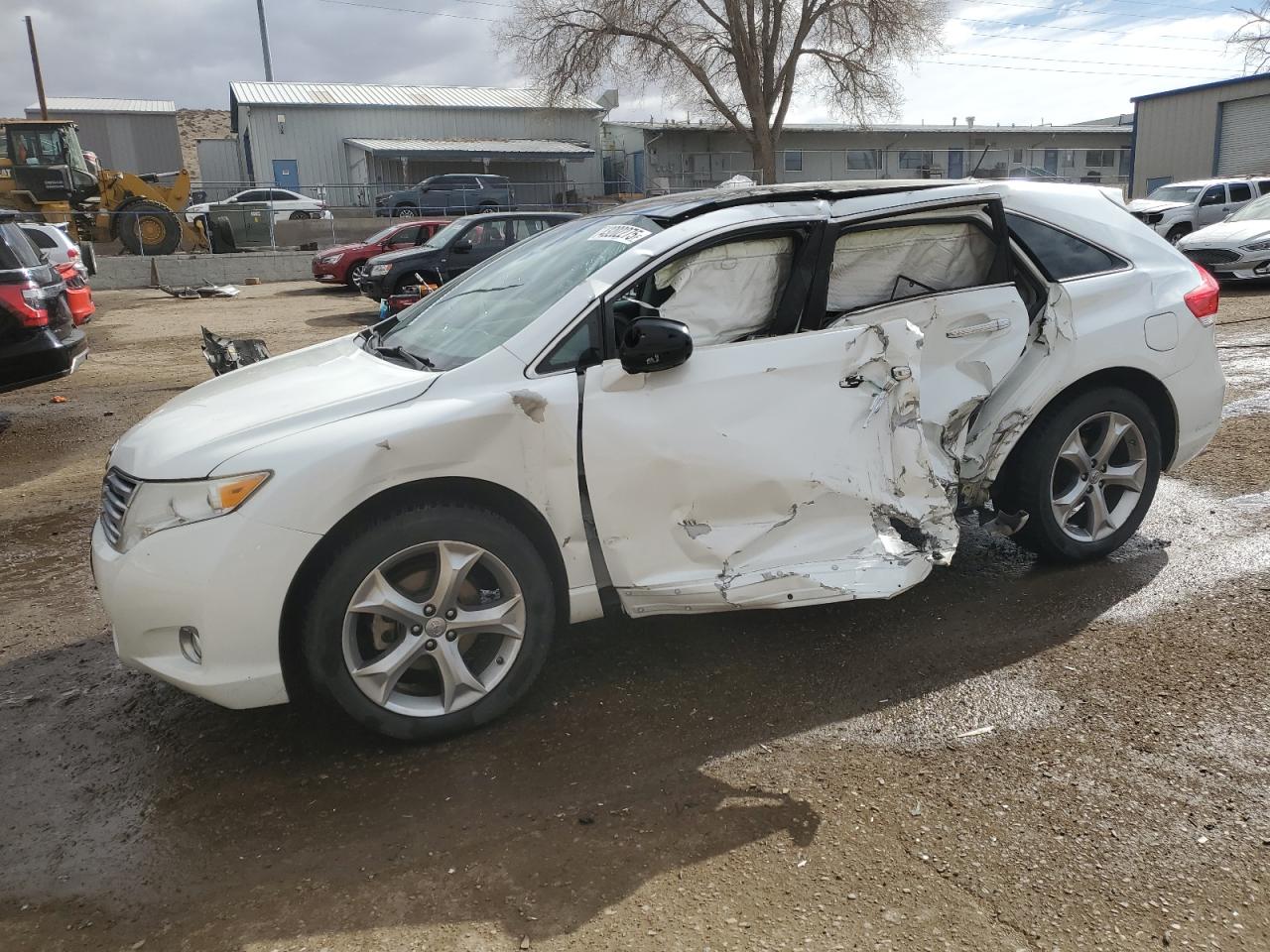 TOYOTA VENZA LE 2012