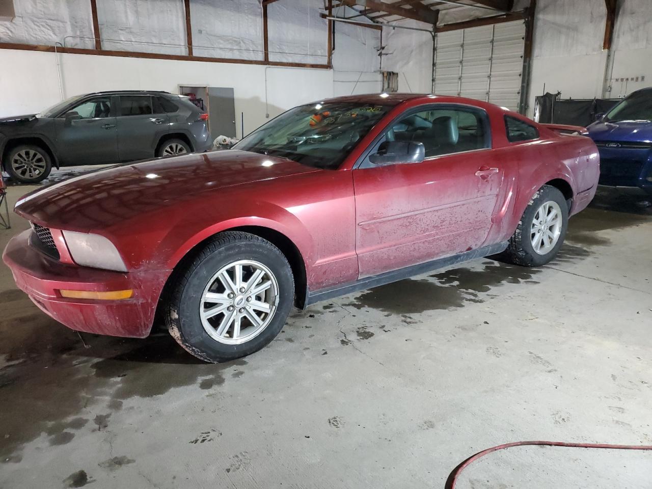 FORD MUSTANG 2006