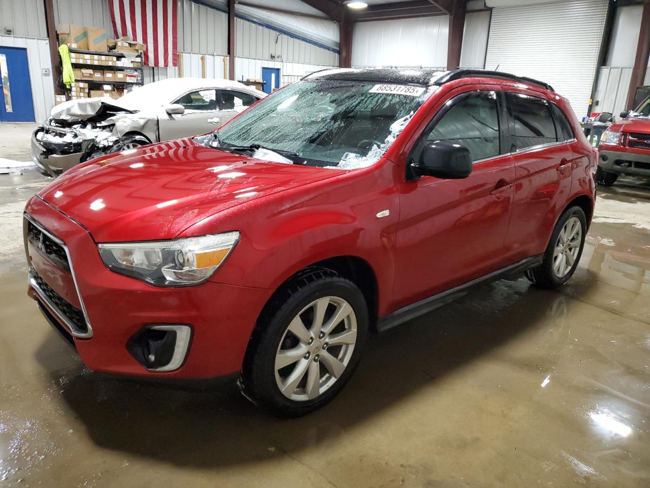 MITSUBISHI OUTLANDER 2015