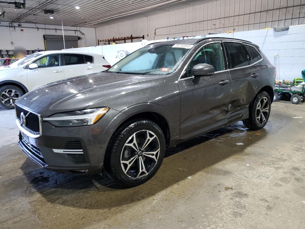 VOLVO XC60 B5 MO 2022
