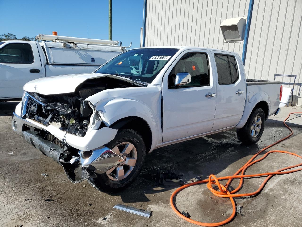 NISSAN FRONTIER C 2010