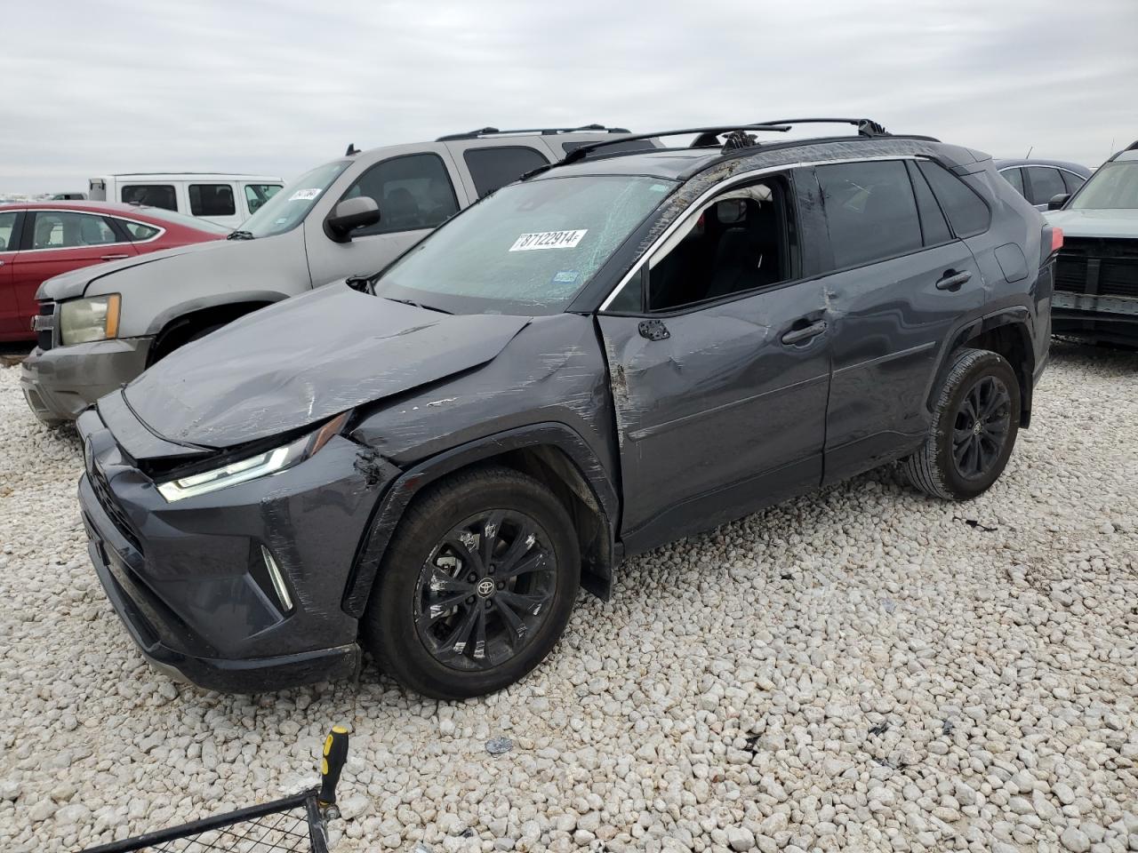 TOYOTA RAV4 XSE 2024