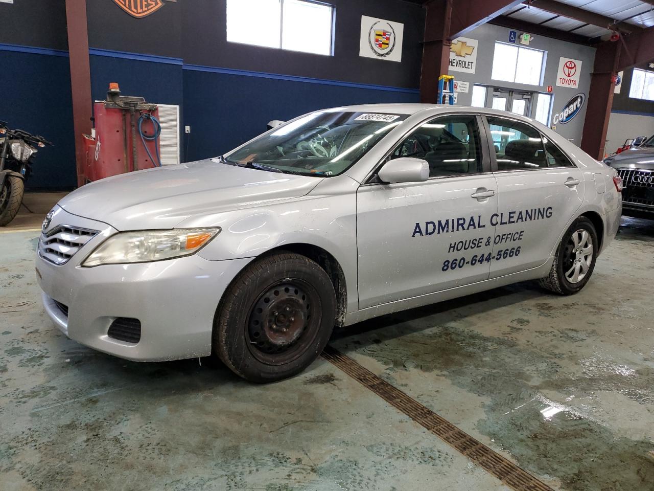 TOYOTA CAMRY BASE 2010