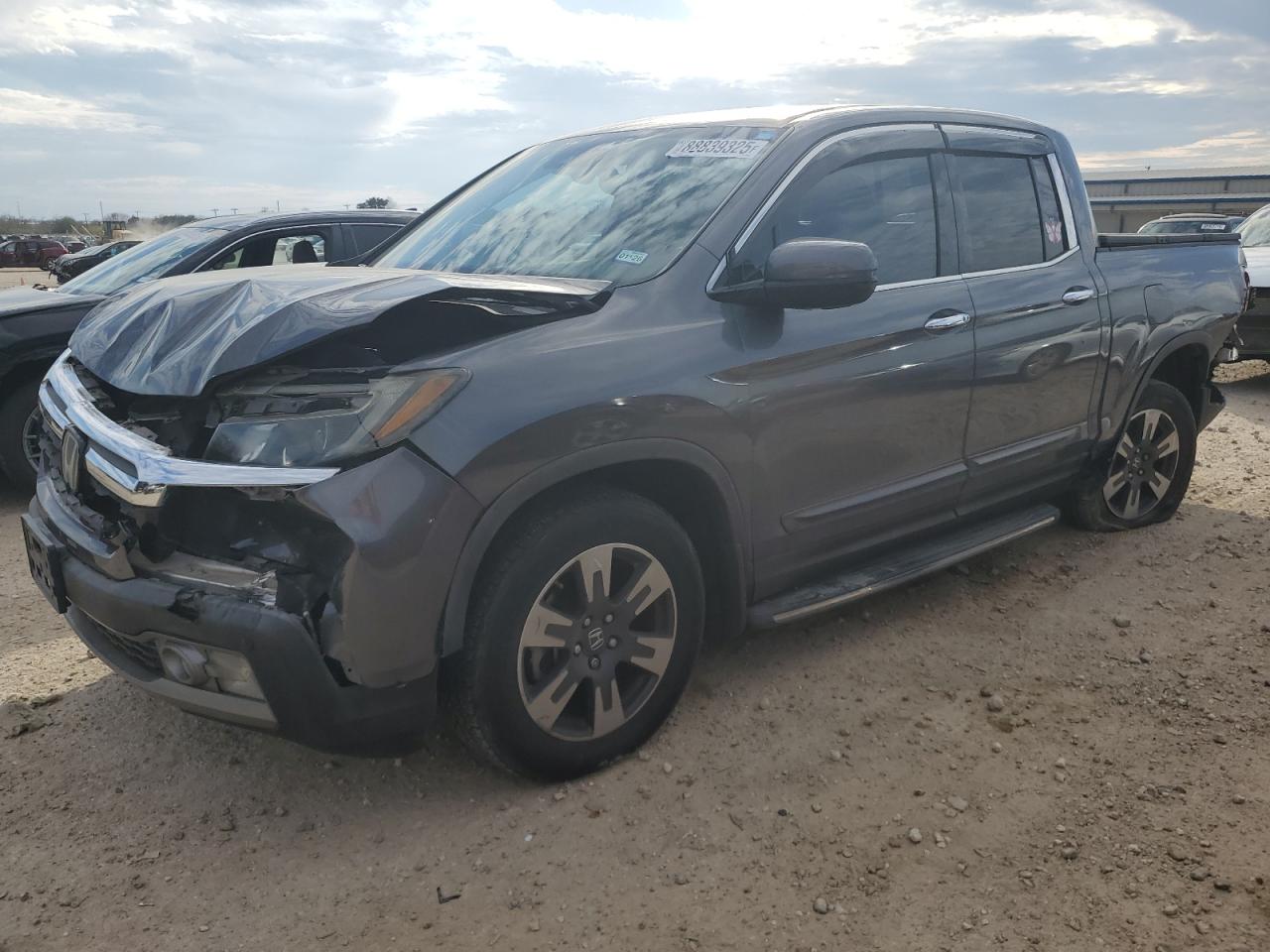 HONDA RIDGELINE 2017