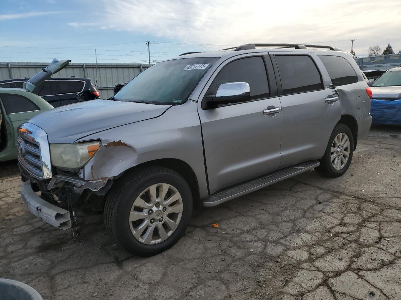 TOYOTA SEQUOIA LI 2010